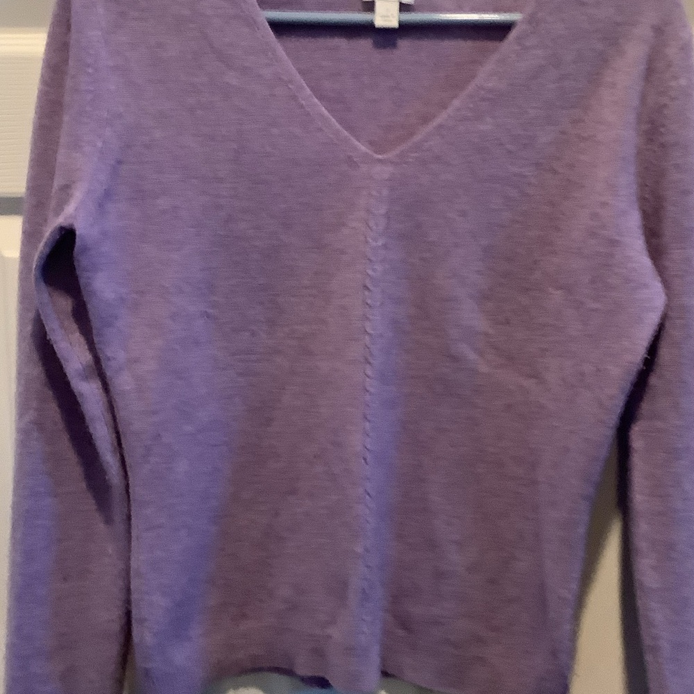 Apt. 9 Purple V-Neck 100% cashmere Sweater